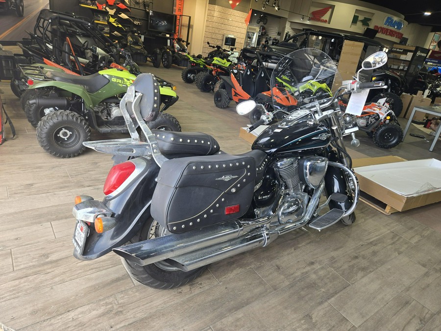 2017 SUZUKI BOULEVARD C50T