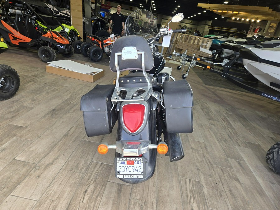 2017 SUZUKI BOULEVARD C50T