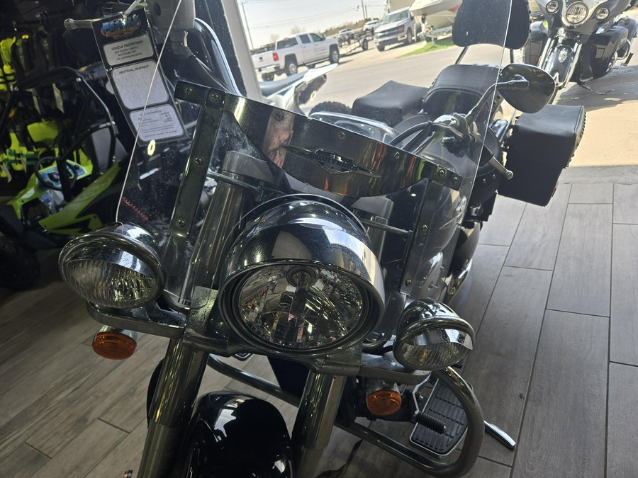 2017 SUZUKI BOULEVARD C50T