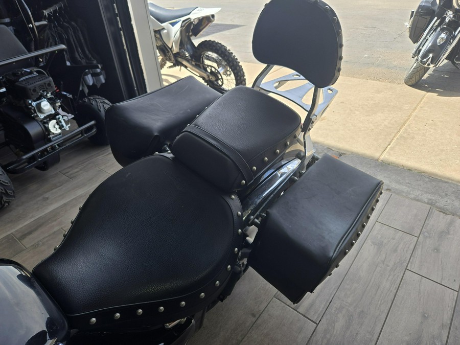 2017 SUZUKI BOULEVARD C50T