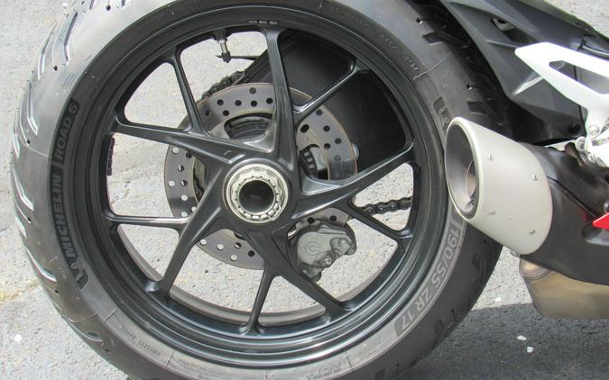 2022 Ducati Panigale V2