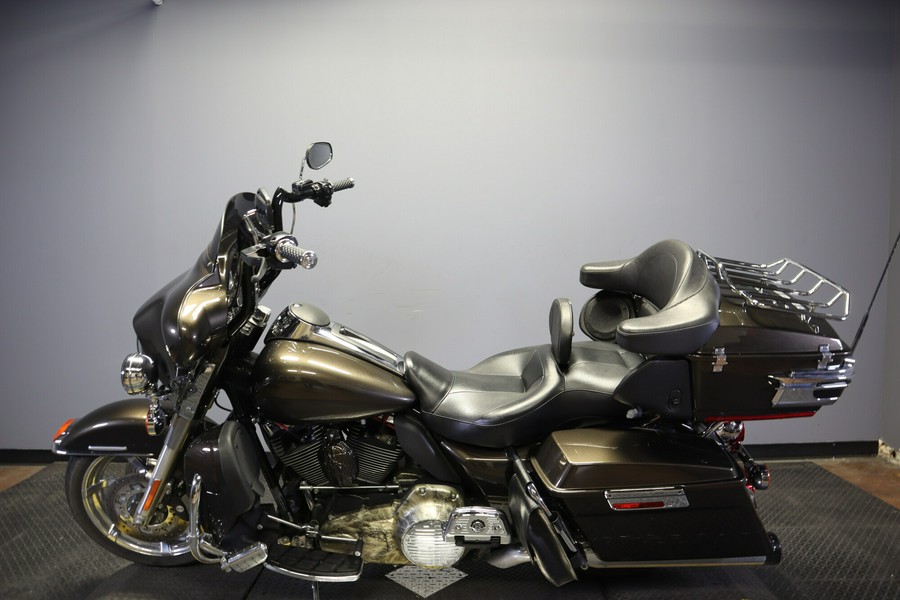 2012 Harley-Davidson Electra Glide Ultra Limited FLHTK