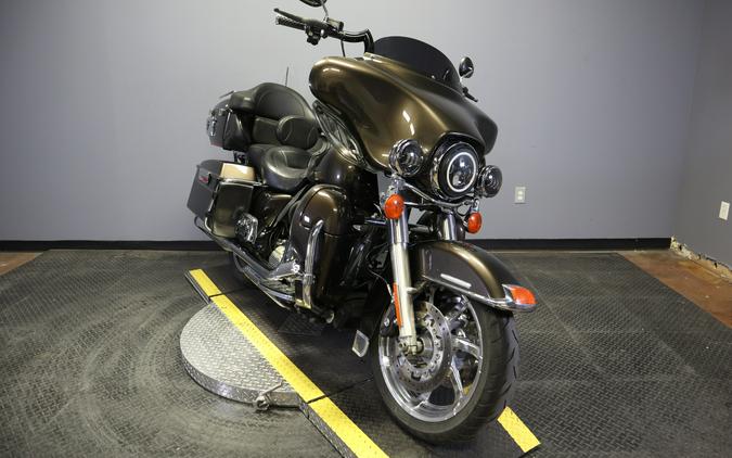 2012 Harley-Davidson Electra Glide Ultra Limited River Rock Gray