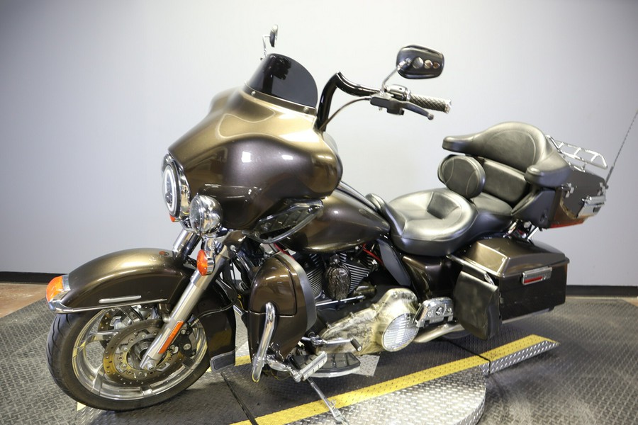 2012 Harley-Davidson Electra Glide Ultra Limited FLHTK