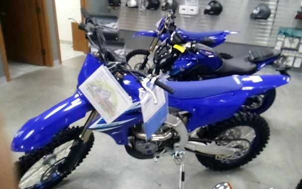 2025 Yamaha YZ450FX