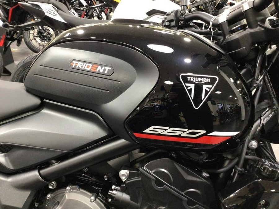 2025 Triumph Trident 660 Jet Black