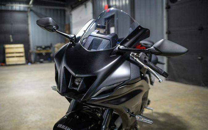 2025 Yamaha YZF-R7