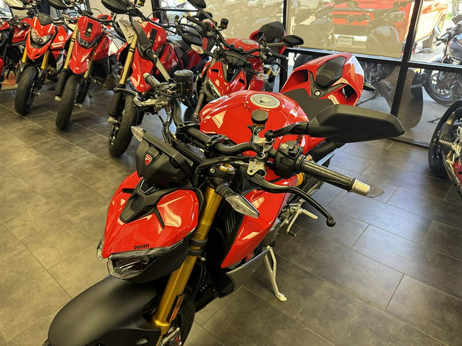 2026 Ducati Streetfighter V2 S