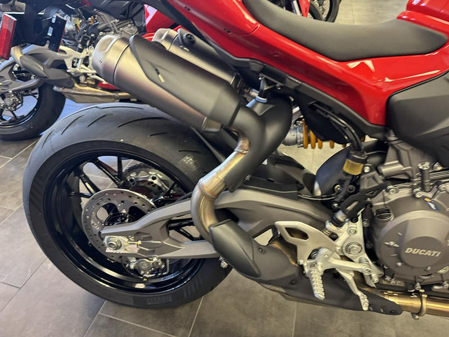 2026 Ducati Streetfighter V2 S