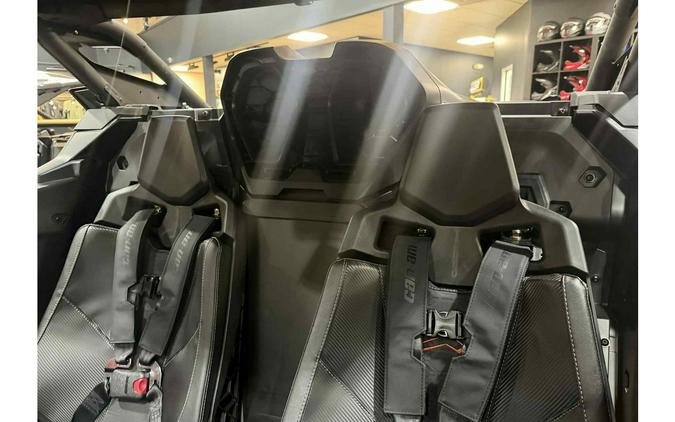 2026 Can-Am MAVERICK R X 999T DCT