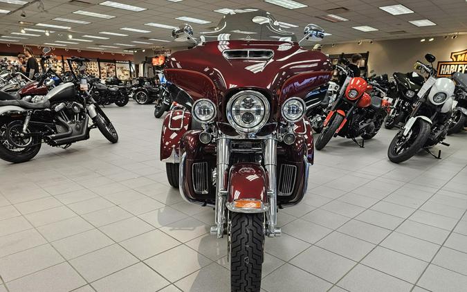 FLHTCUTG 2017 Tri Glide® Ultra