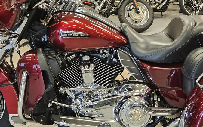 FLHTCUTG 2017 Tri Glide® Ultra