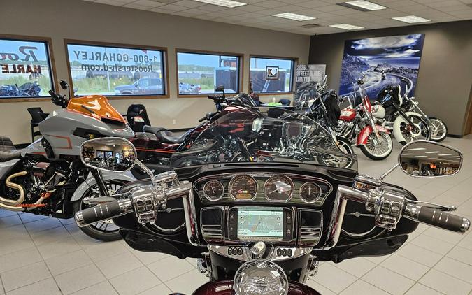 FLHTCUTG 2017 Tri Glide® Ultra