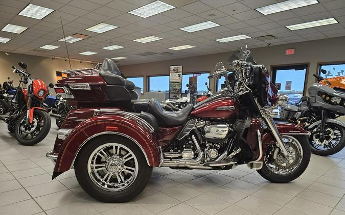 FLHTCUTG 2017 Tri Glide® Ultra