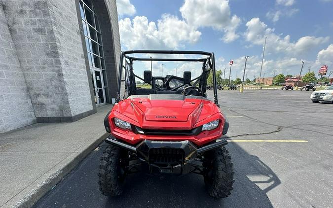 2025 Honda Pioneer 1000 Deluxe