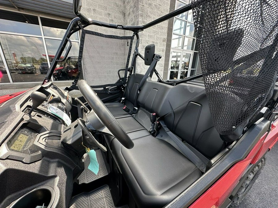 2025 Honda Pioneer 1000 Deluxe