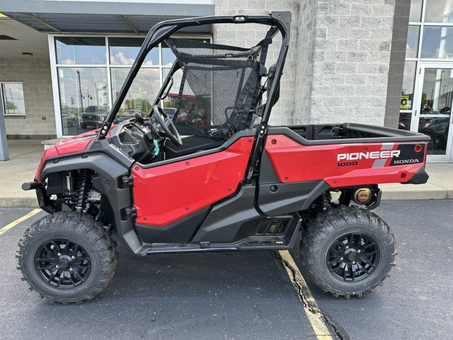 2025 Honda Pioneer 1000 Deluxe