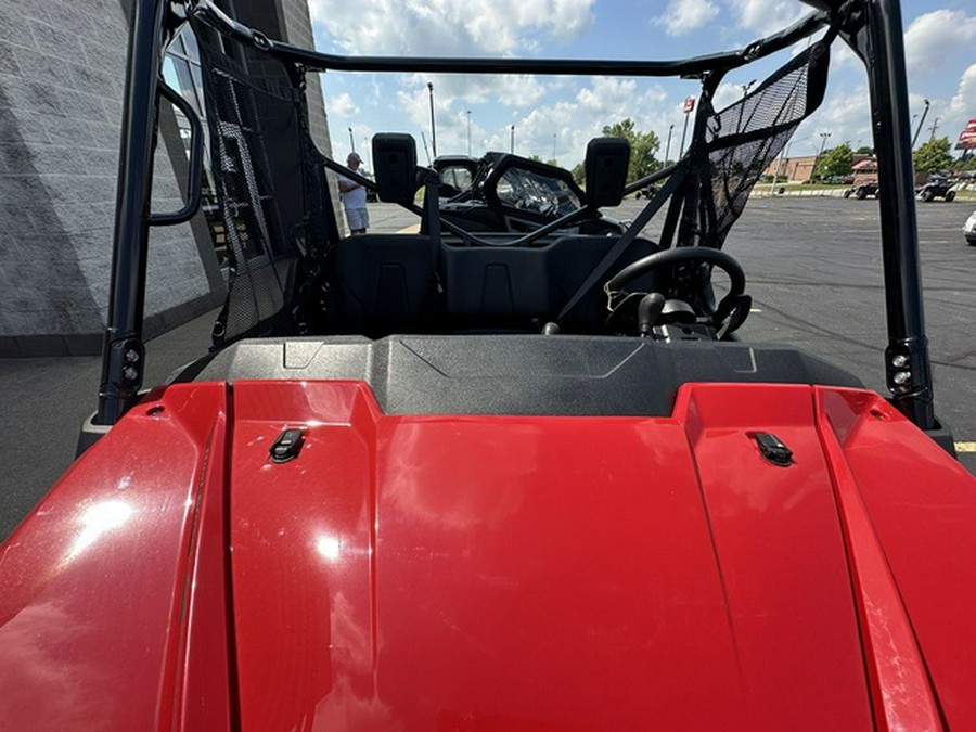 2025 Honda Pioneer 1000 Deluxe