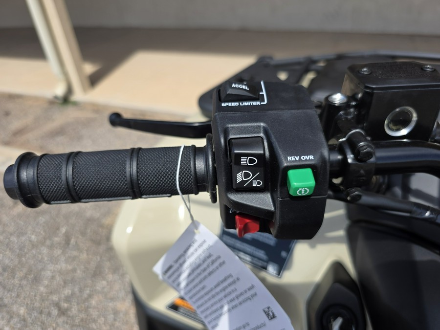 2025 Can-Am Outlander PRO XU HD5