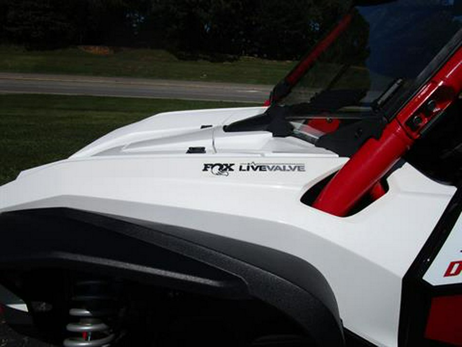 2025 Honda Talon 1000R-4 FOX Live Valve