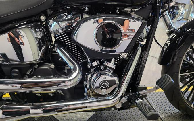 2026 Harley-Davidson SOFTAIL BREAKOUT