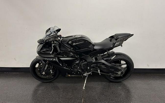 2024 Yamaha YZF R1