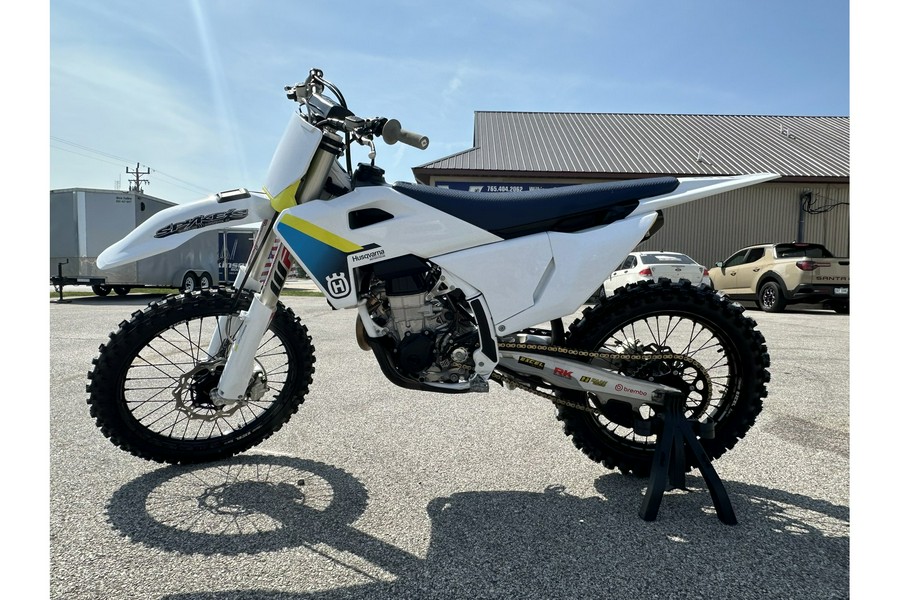 2024 Husqvarna Motorcycles FC 450 Rockstar Edition