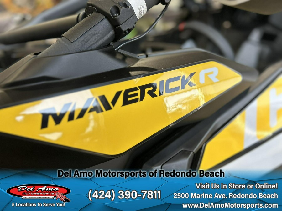 2024 Can-amt MAVERICK R 999T DCT