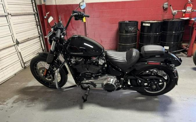 2025 Harley-Davidson® FXBB - Street Bob®