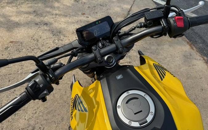 2024 Honda CB300R ABS Pearl Dusk Yellow