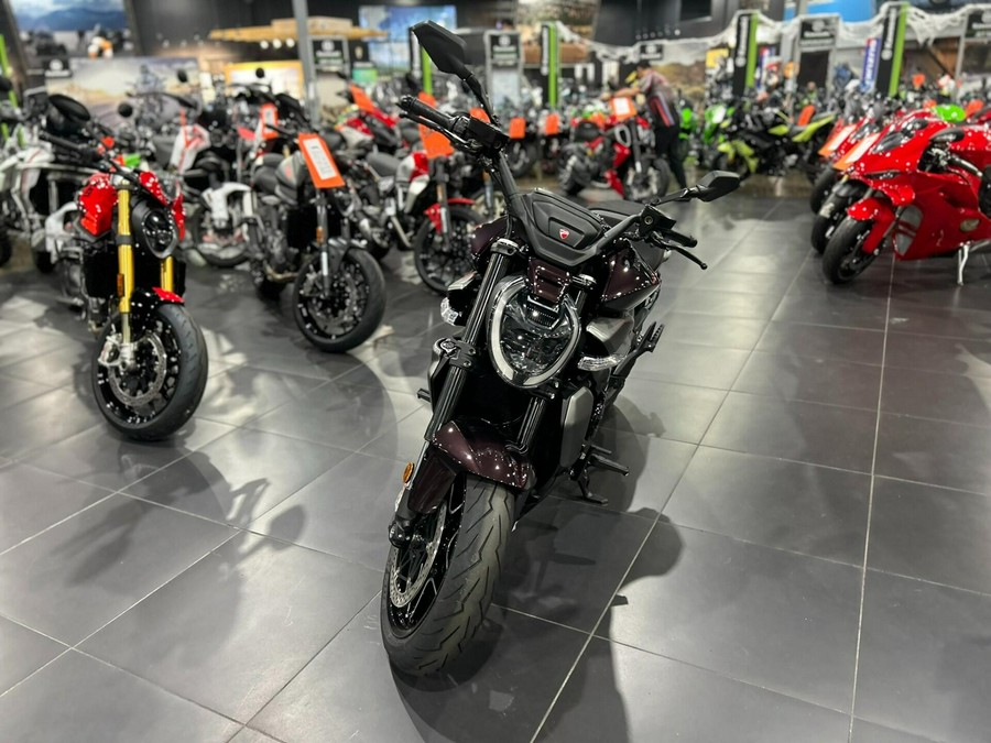 2026 Ducati X DIAVEL V4