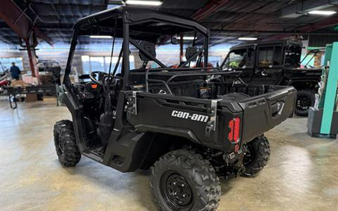 2026 Can-Am Defender HD7