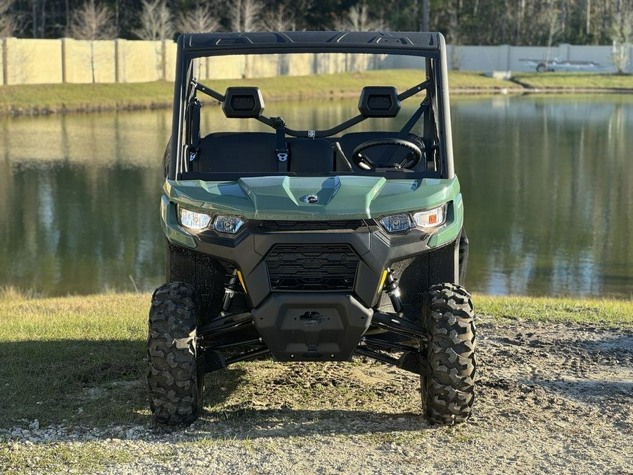 2026 Can-Am® Defender DPS HD7 Compass Green