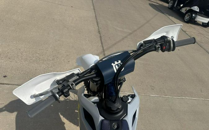2023 Husqvarna® FC 450 Rockstar Edition