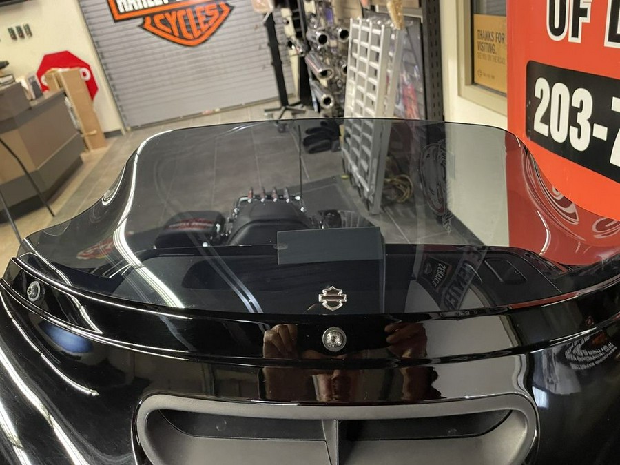 2017 Harley-Davidson® FLHXS - Street Glide® Special