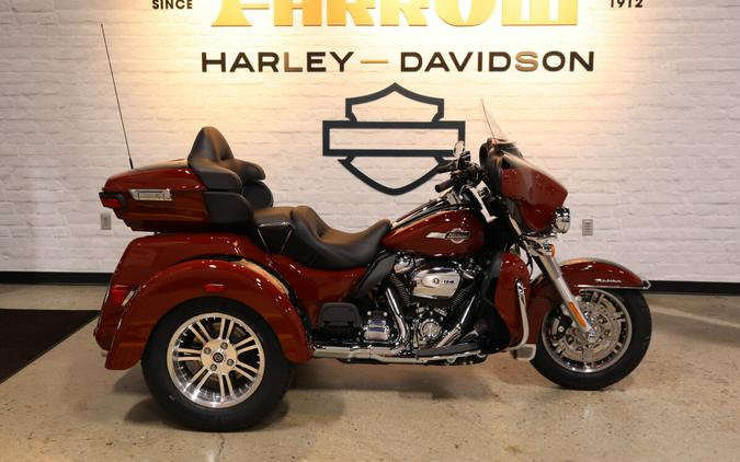 2024 Harley-Davidson Tri Glide Ultra Trike FLHTCUTG