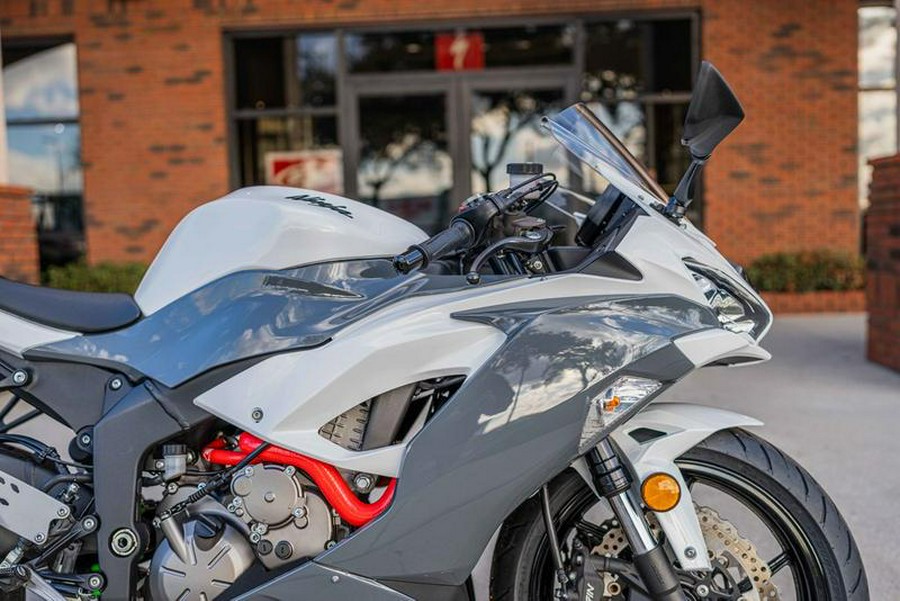 2021 Kawasaki Ninja® ZX™-6R