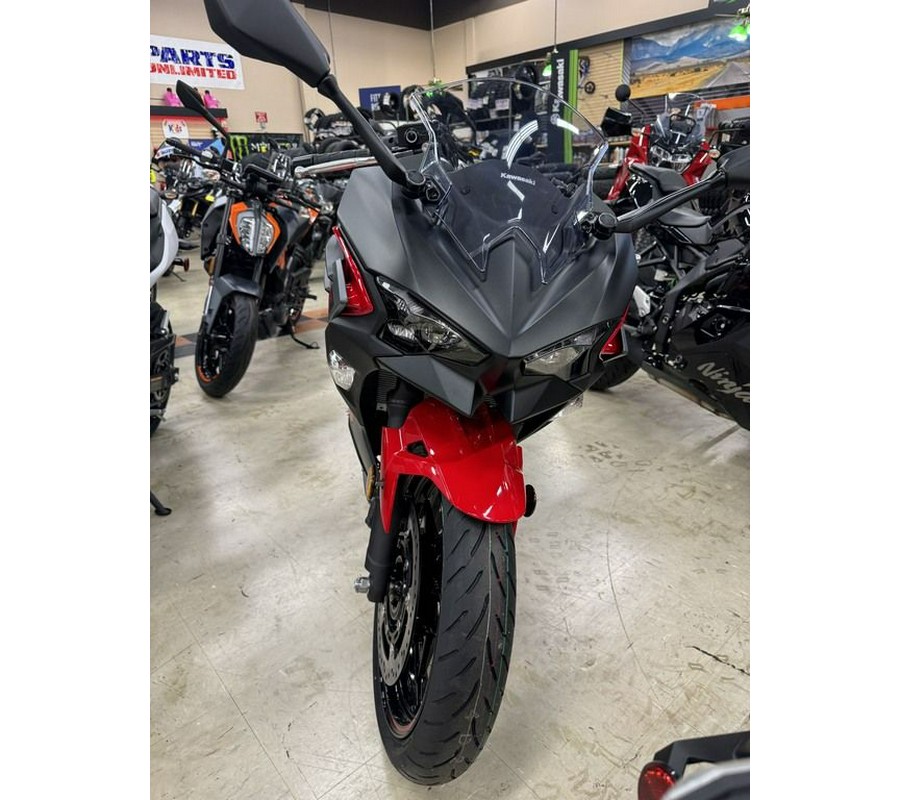 2024 Kawasaki Ninja® 500 ABS