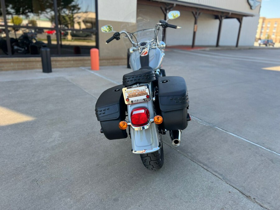 2024 Harley-Davidson® Heritage Classic Billiard Gray