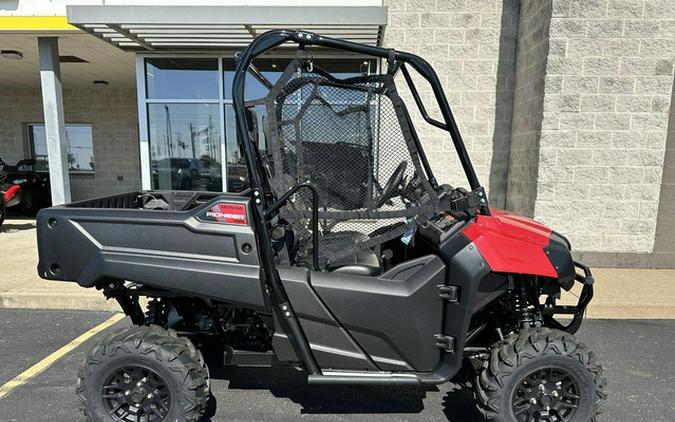 2025 Honda Pioneer 700 Deluxe