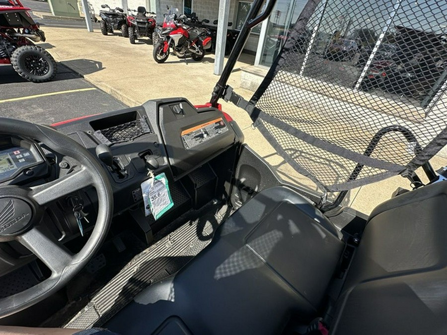 2025 Honda Pioneer 700 Deluxe