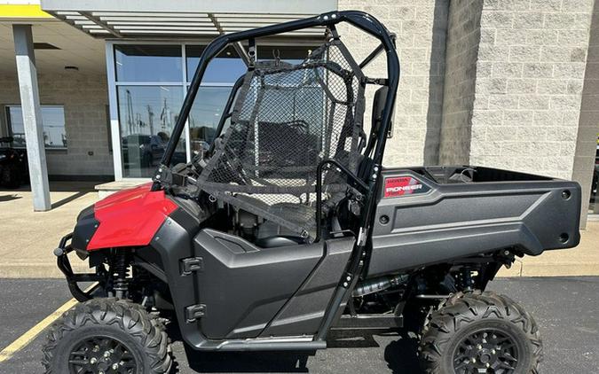 2025 Honda Pioneer 700 Deluxe