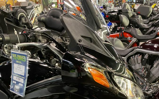 2010 Honda ST1300A