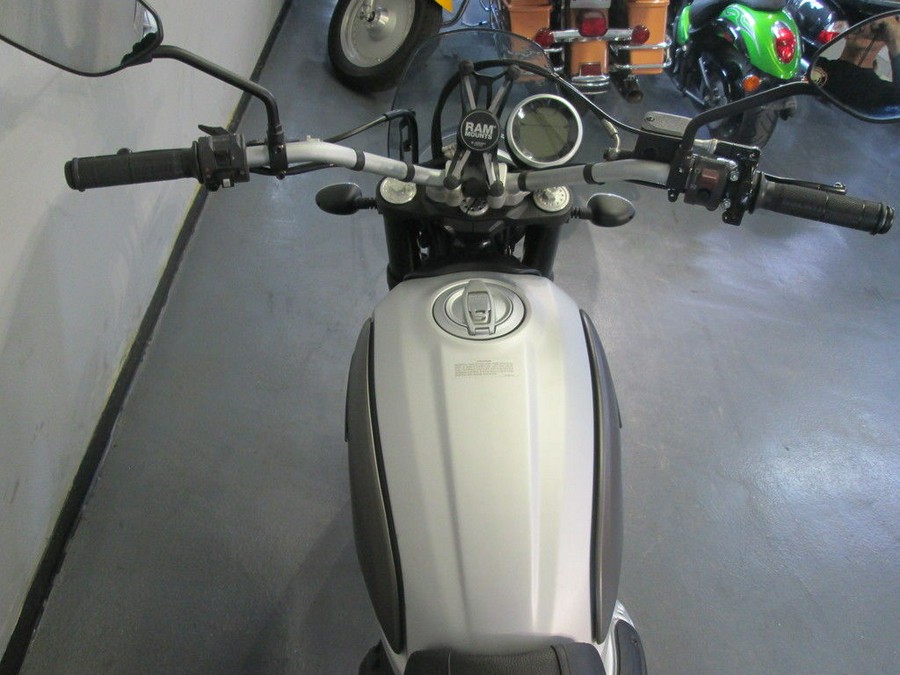 2017 Ducati Scrambler Icon Grey