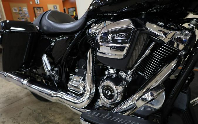 FLHX 2021 Street Glide®