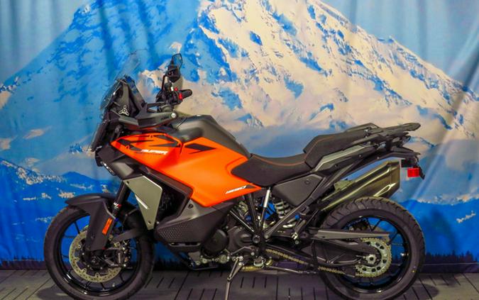 2027 KTM Super Adventure 1390 S EVO