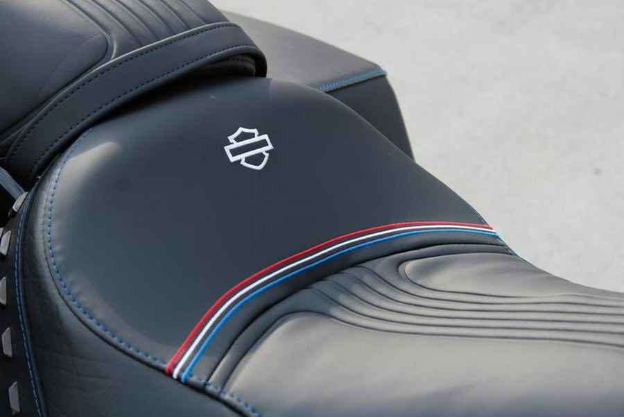 2026 Harley-Davidson® FLHC - Heritage Classic