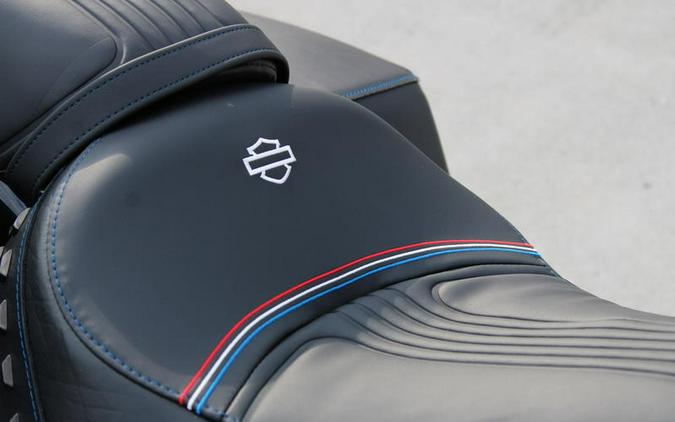 2026 Harley-Davidson® FLHC - Heritage Classic