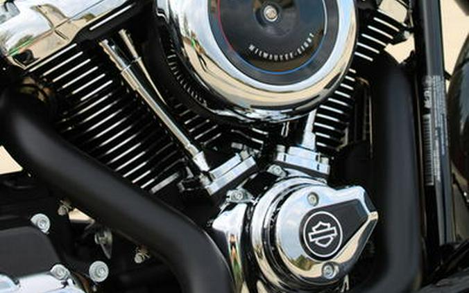 2026 Harley-Davidson® FLHC - Heritage Classic