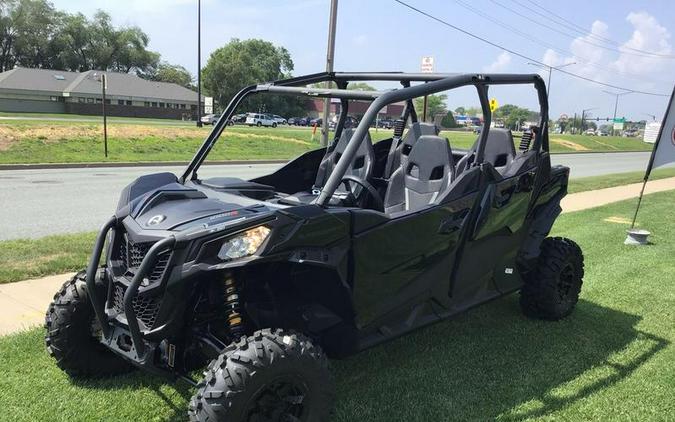 2023 Can-Am® Maverick Sport MAX DPS 1000R